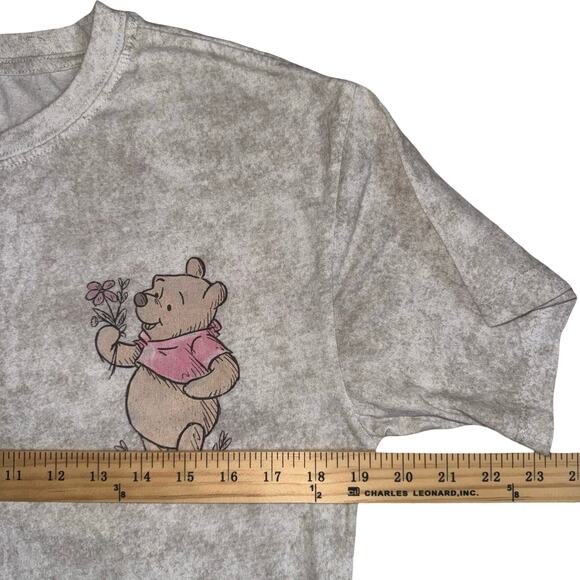 Disney Winnie the Pooh Stop and Smell the Flowers T-Shirt XS Vintage Look - Picture 6 of 7